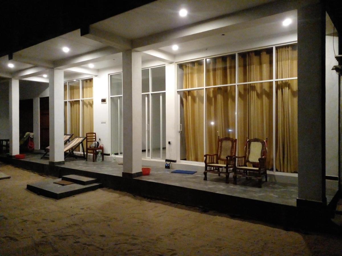 Sunray Beach House Tangalle Exterior foto